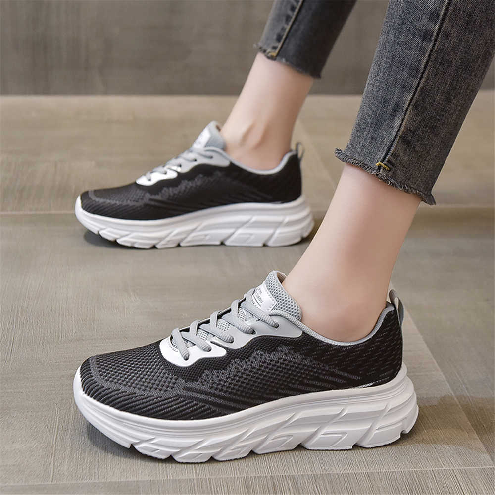 Sepatu Sol Datar Tanpa Hak Wan - Luxury Lifestyle Brand ulasan dan harga