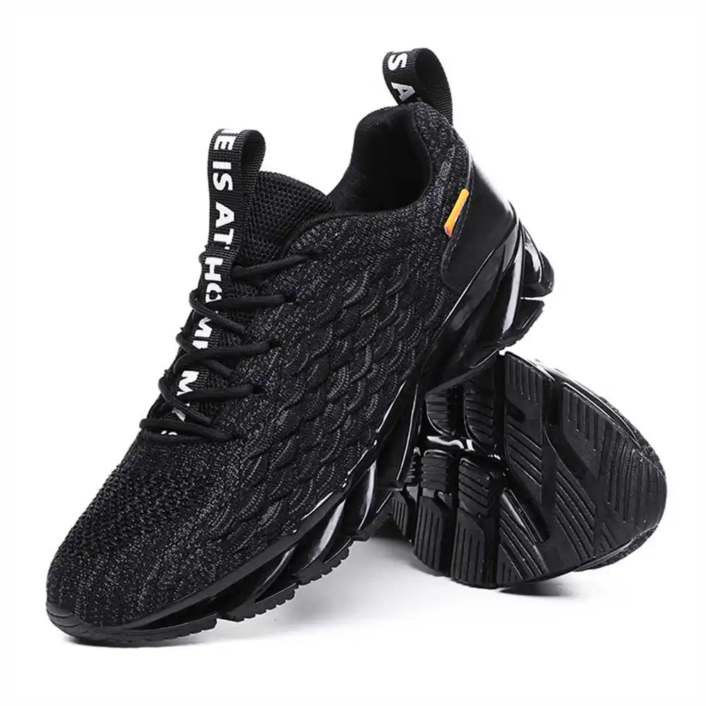 Sepatu berjalan ukuran 44 ukur - Luxury Lifestyle Brand ulasan dan harga
