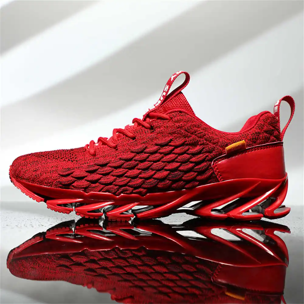 Sepatu berjalan ukuran 44 ukur - Luxury Lifestyle Brand ulasan dan harga