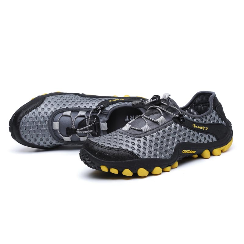 Trekking Gunung Sepatu Olahrag - Luxury Lifestyle Resort ulasan dan harga