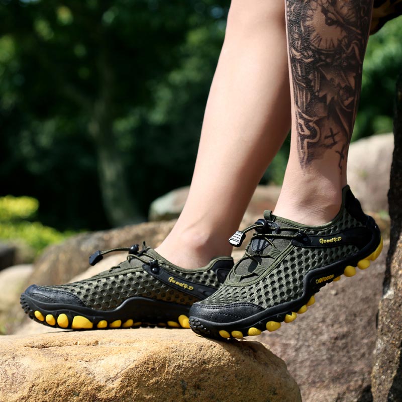 Trekking Gunung Sepatu Olahrag - Luxury Lifestyle Resort ulasan dan harga