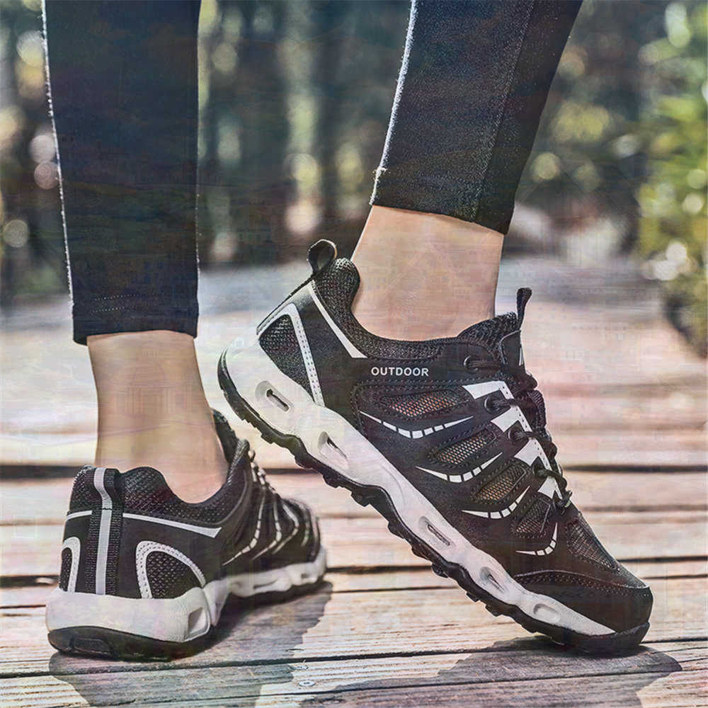 Sepatu Tenis Perak Ujung Bulat - Luxury Lifestyle Brand ulasan dan harga