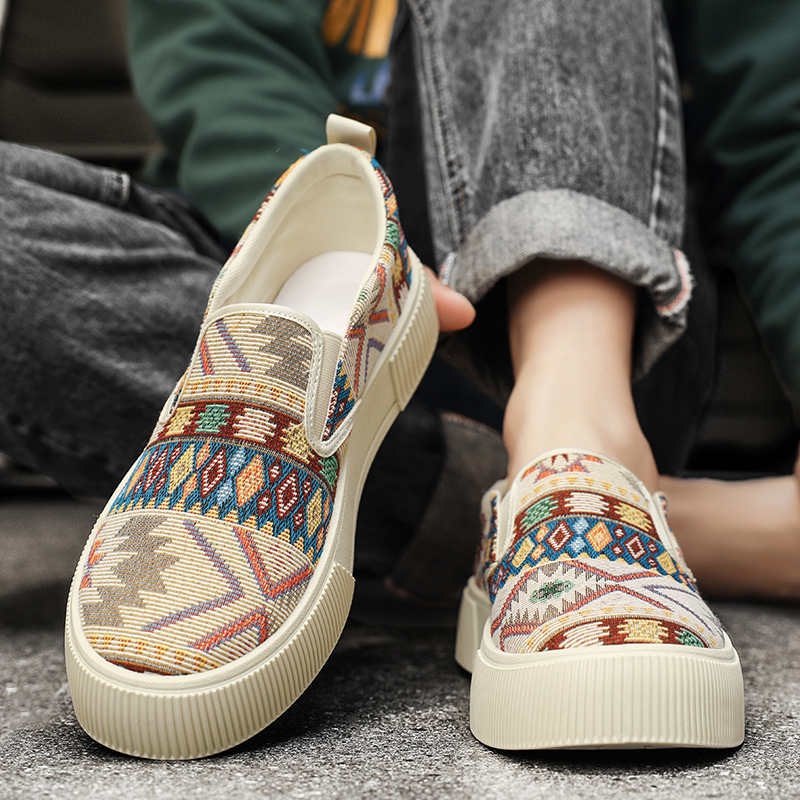 Sepatu Lari Pria Sumer Ecoleat - Luxury Lifestyle Brand ulasan dan harga